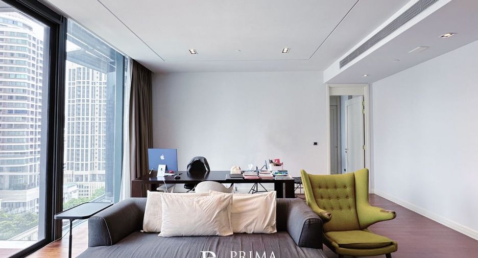 For sale 2 ベッドルーム condo in Khlong Toei, Bangkok
