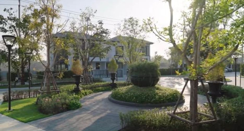 Haus zur Miete mit 3 Zimmer in Bang Phli, Samut Prakan