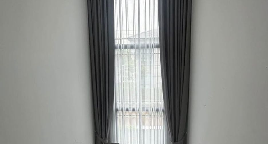 Haus zur Miete mit 3 Zimmer in Bang Phli, Samut Prakan
