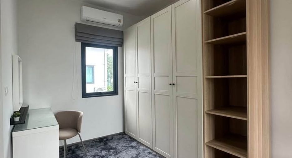 Haus zur Miete mit 3 Zimmer in Bang Phli, Samut Prakan