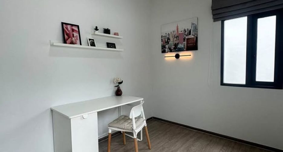 Haus zur Miete mit 3 Zimmer in Bang Phli, Samut Prakan