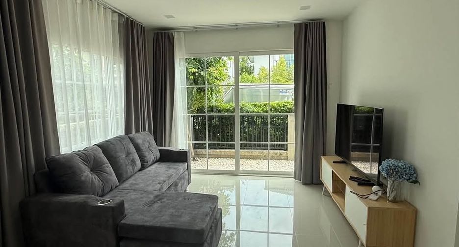 Haus zur Miete mit 4 Zimmer in Bang Phli, Samut Prakan