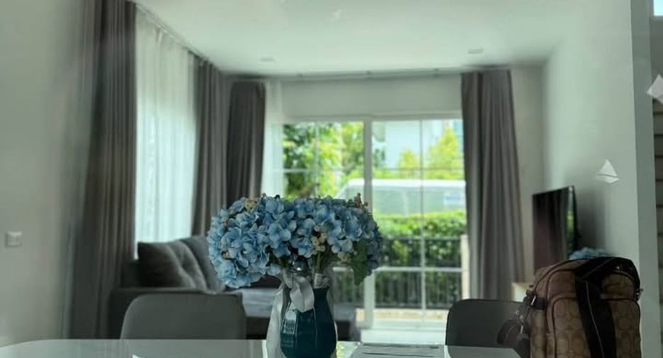 Haus zur Miete mit 4 Zimmer in Bang Phli, Samut Prakan