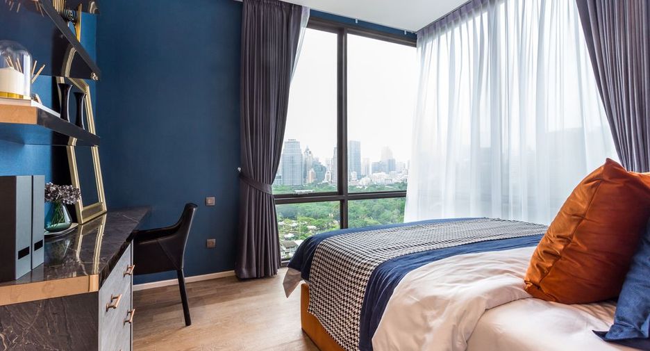 For sale 2 bedrooms condo in Pathum Wan, Bangkok