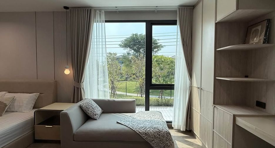 Haus zur Miete mit 4 Zimmer in Bang Phli, Samut Prakan