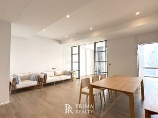 À vendre 2 chambres condo à Pathum Wan, Bangkok