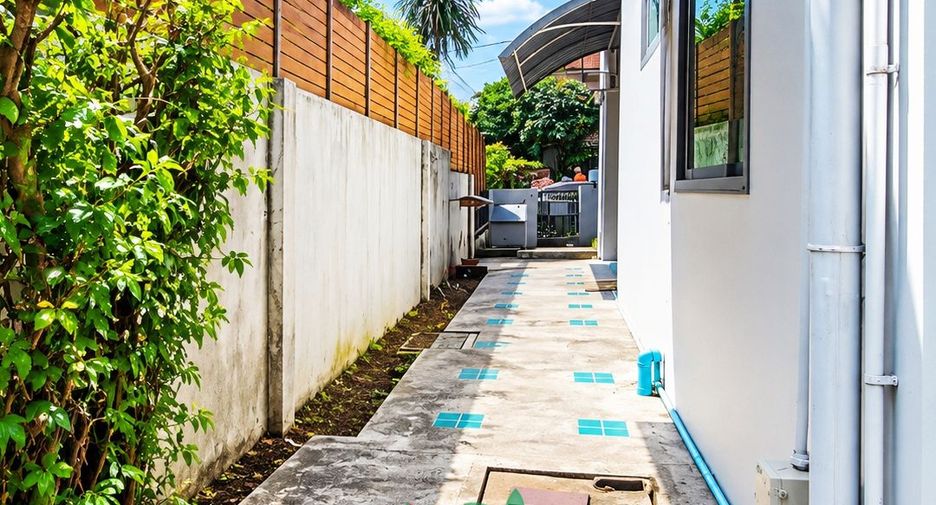 For sale 4 bedrooms house in Bang Yai, Nonthaburi