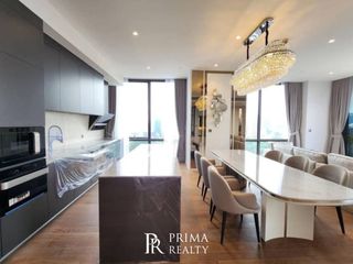 Condo en venta de 4 habitaciones en Pathum Wan, Bangkok