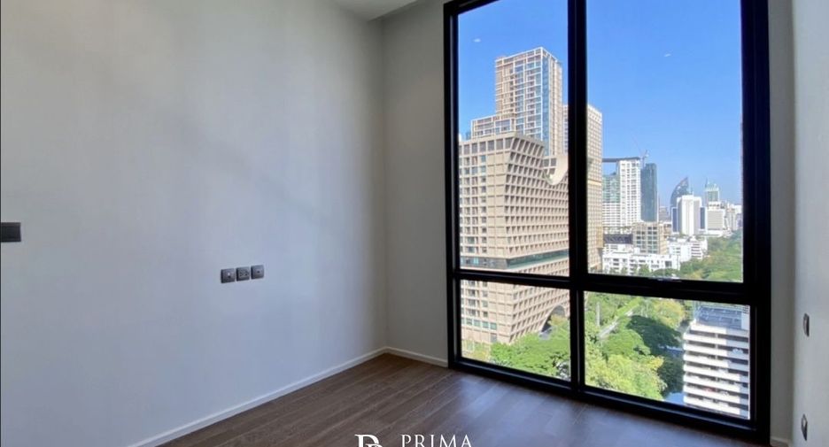 For sale 2 bedrooms condo in Pathum Wan, Bangkok