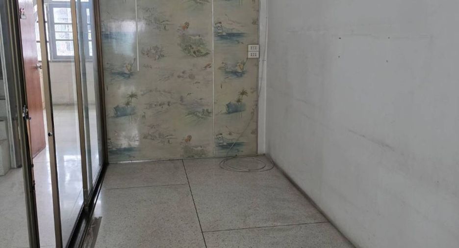 Local comercial en venta de 2 habitaciones en Bueng Kum, Bangkok