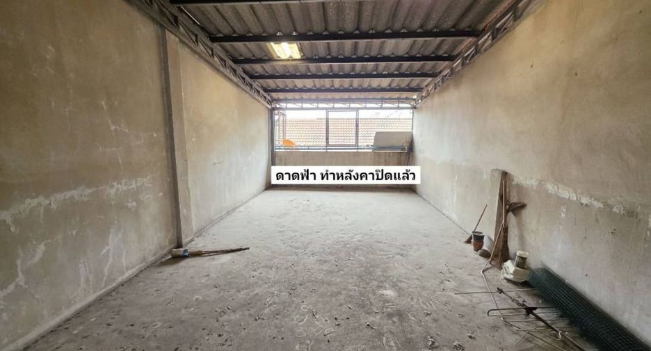 Local comercial en venta de 2 habitaciones en Bueng Kum, Bangkok