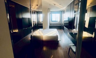 For rent 1 bed condo in Yan Nawa, Bangkok