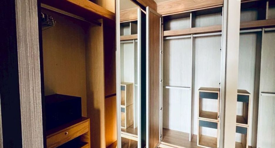 For rent 1 bed condo in Yan Nawa, Bangkok