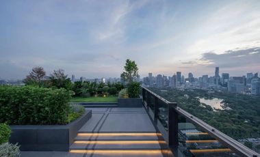 For sale 3 bedrooms condo in Pathum Wan, Bangkok