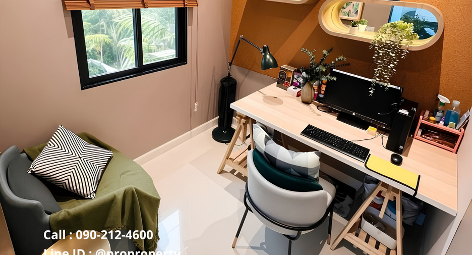 For rent 2 bedrooms townhouse in Lat Krabang, Bangkok