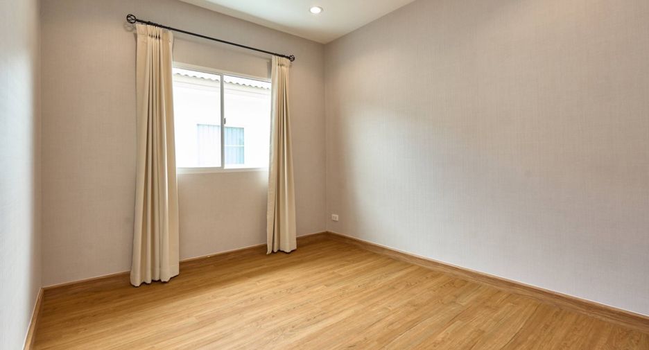 ให้เช่า และ ขาย 3 ห้องนอน บ้านเดี่ยว ใน สันกำแพง, เชียงใหม่
