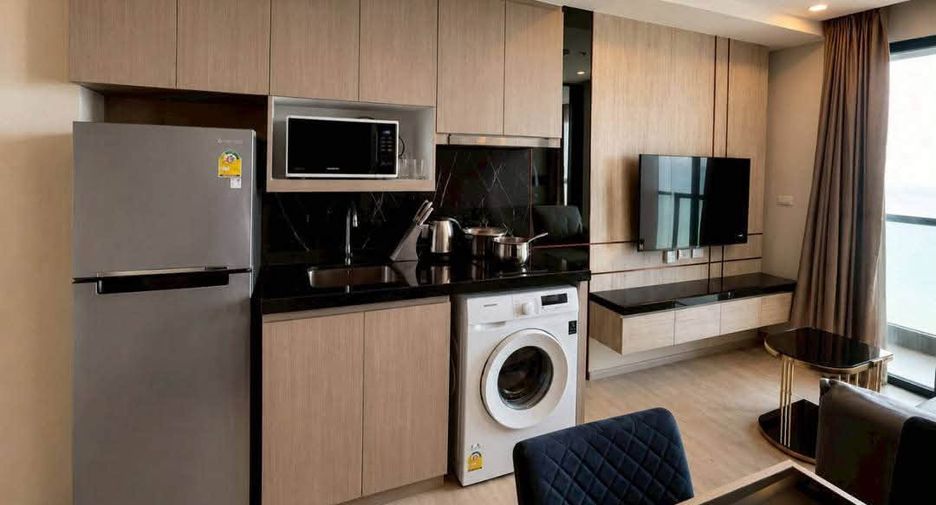 For sale 1 bed condo in Bang Lamung, Chonburi