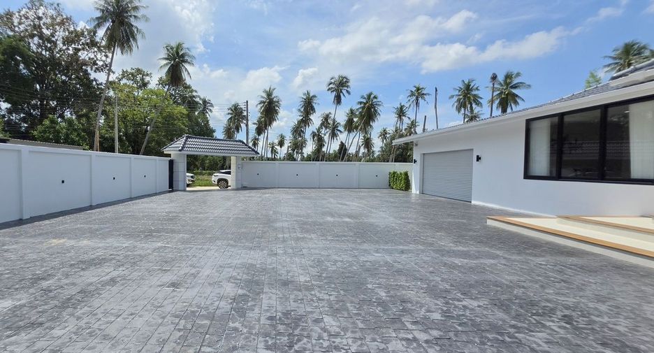 Casa en venta de 5 habitaciones en Bang Lamung, Chonburi