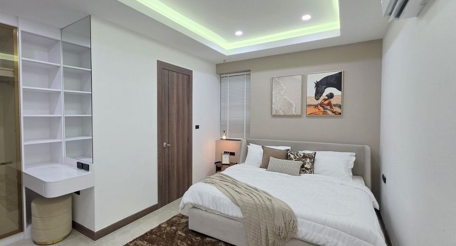 Casa en venta de 5 habitaciones en Bang Lamung, Chonburi