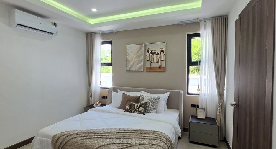 Casa en venta de 5 habitaciones en Bang Lamung, Chonburi
