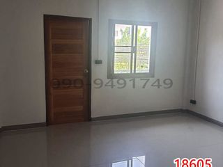 For rent 2 bedrooms townhouse in Lat Phrao, Bangkok
