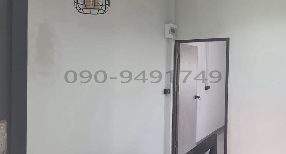For rent 2 bedrooms townhouse in Lat Phrao, Bangkok