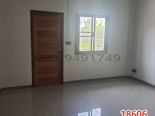 For sale 2 bedrooms townhouse in Lat Phrao, Bangkok