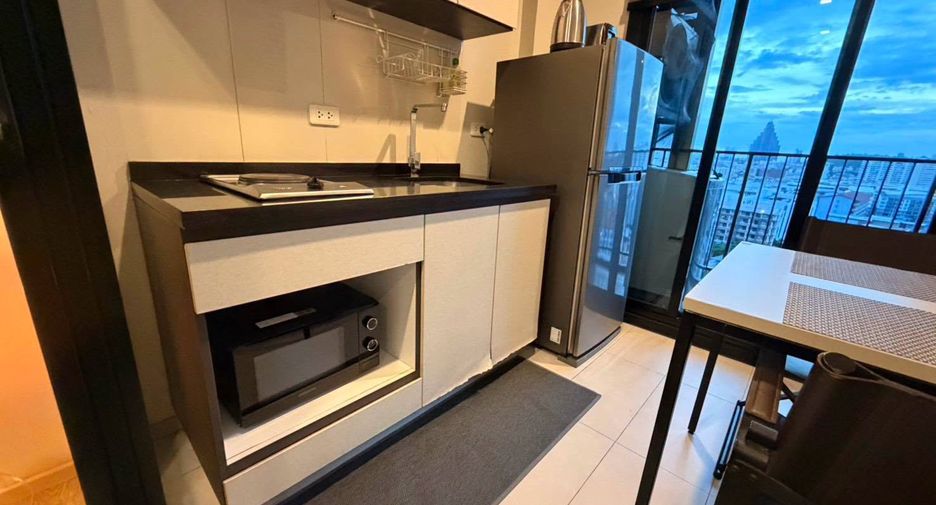 For rent 1 bed condo in Bang Lamung, Chonburi