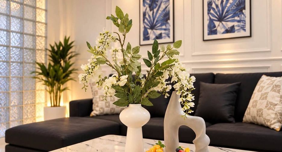 Wohnung zur Miete mit 3 Zimmer in Si Racha, Chonburi