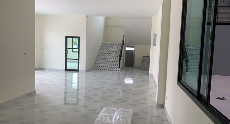 For sale 4 bedrooms warehouse in Mueang Samut Sakhon, Samut Sakhon
