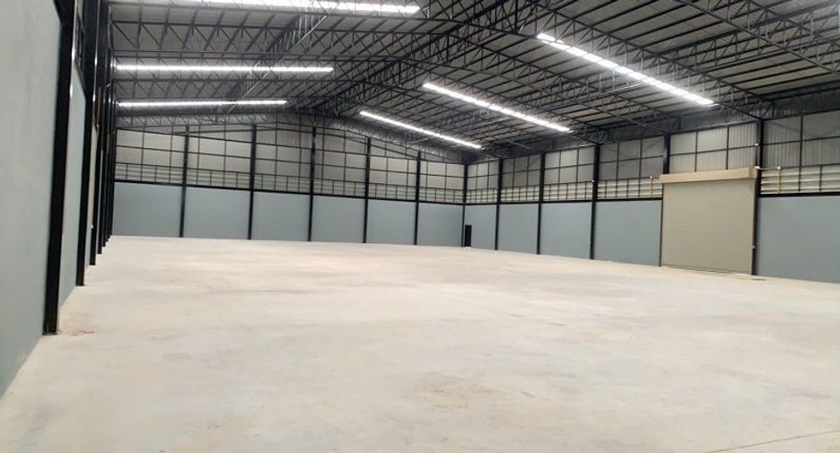 For sale 4 bedrooms warehouse in Mueang Samut Sakhon, Samut Sakhon