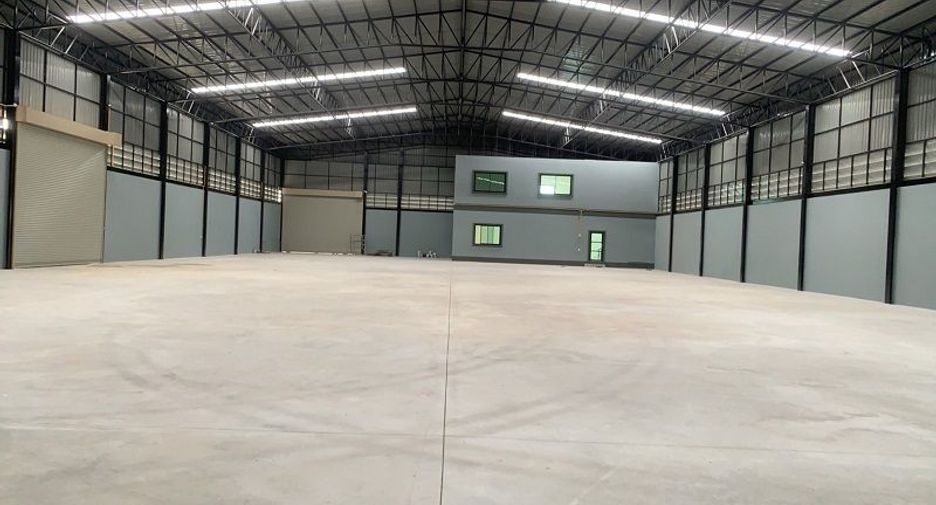 For sale 4 bedrooms warehouse in Mueang Samut Sakhon, Samut Sakhon