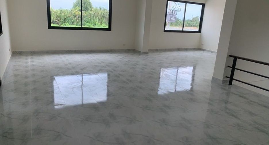 For sale 4 bedrooms warehouse in Mueang Samut Sakhon, Samut Sakhon
