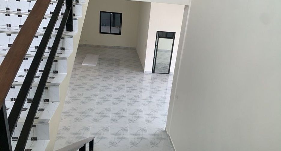 For sale 4 bedrooms warehouse in Mueang Samut Sakhon, Samut Sakhon