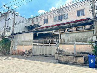 出租 4 卧室 仓库 在 Bang Khun Thian, 曼谷