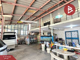 Casa en venta de 3 habitaciones en Khlong Toei, Bangkok