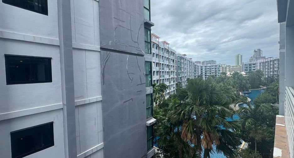 For sale 2 bedrooms condo in Jomtien, Pattaya