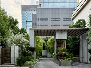 À vendre 2 chambres condo à Pathum Wan, Bangkok
