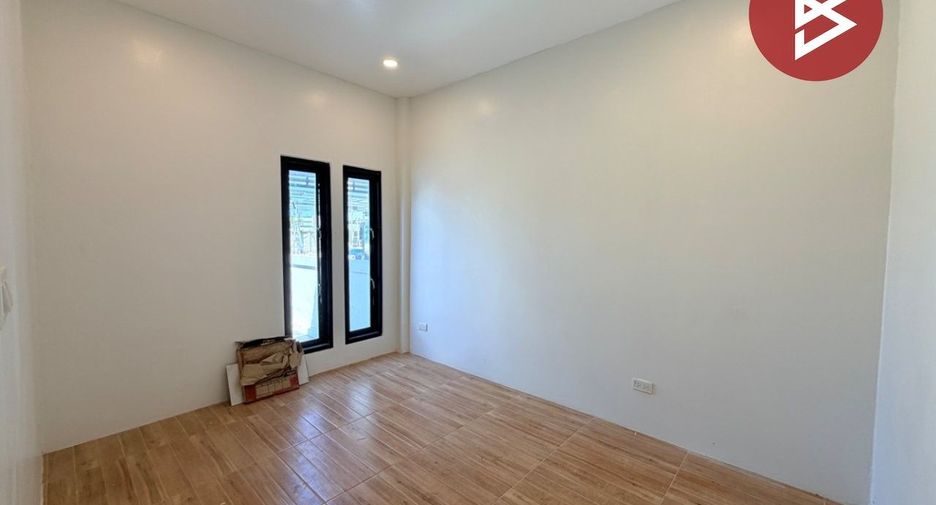 For sale 2 bedrooms townhouse in Mueang Nakhon Pathom, Nakhon Pathom