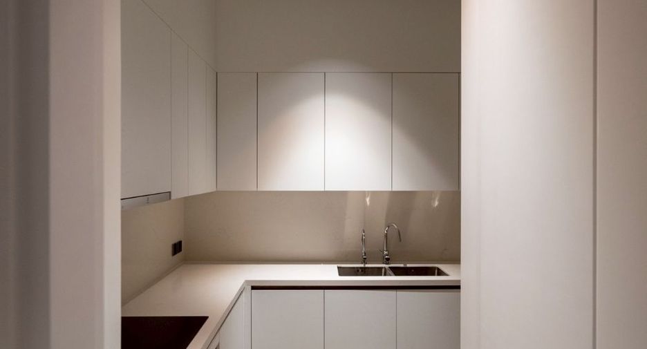 Condo en venta de 3 habitaciones en Sathon, Bangkok