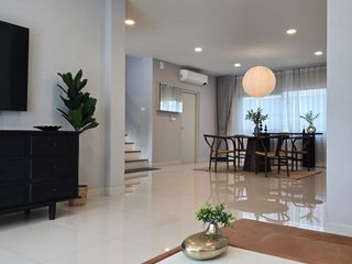 Haus zur Miete und zum Kauf mit 4 Zimmer in Bang Phli, Samut Prakan