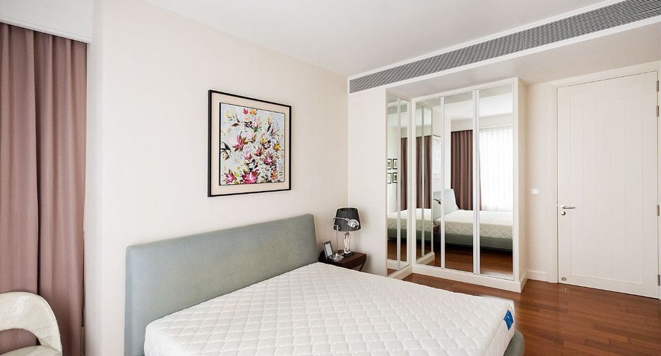 À vendre 2 chambres condo à Pathum Wan, Bangkok