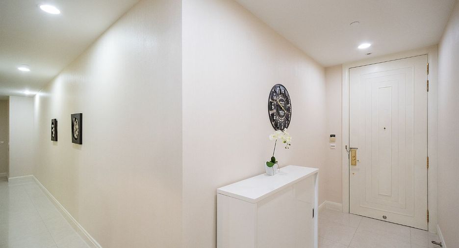 À vendre 2 chambres condo à Pathum Wan, Bangkok