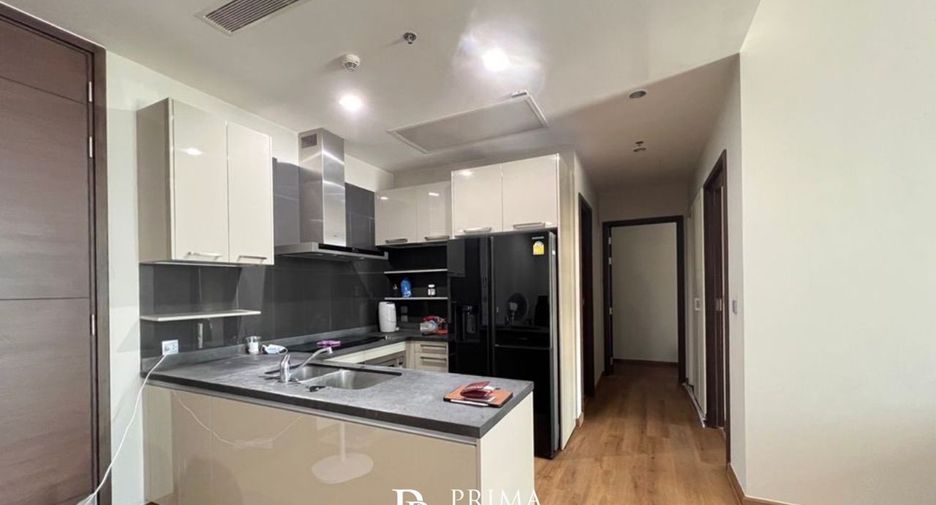 For sale 3 bedrooms condo in Watthana, Bangkok