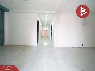 Local comercial en venta de 7 habitaciones en Lat Krabang, Bangkok