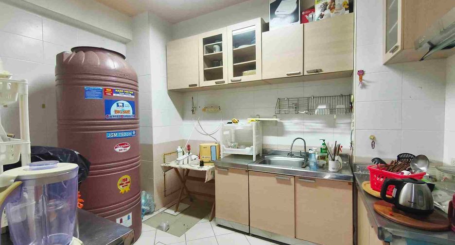Gewerbefläche zum Kauf mit 3 Zimmer in Thon Buri, Bangkok