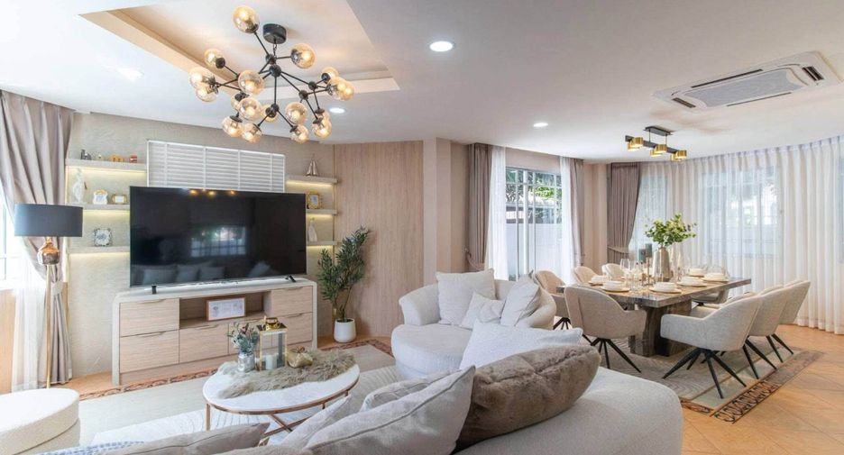 Villa zum Kauf mit 4 Zimmer in Bang Lamung, Chonburi