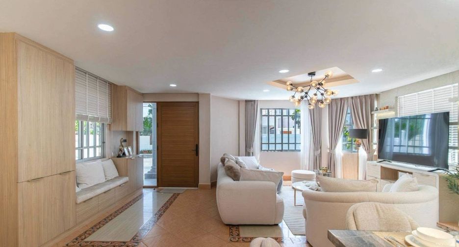 Villa zum Kauf mit 4 Zimmer in Bang Lamung, Chonburi