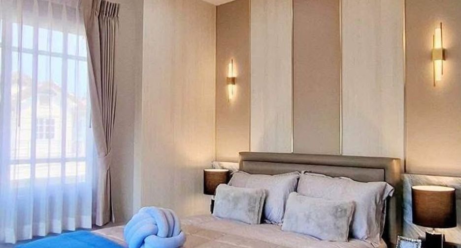 Villa zum Kauf mit 4 Zimmer in Bang Lamung, Chonburi