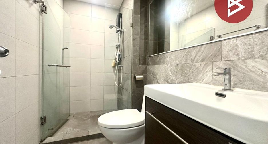 Condo en venta de 2 habitaciones en Chom Thong, Bangkok
